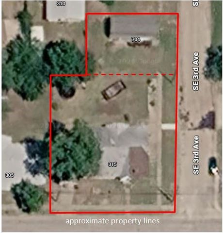 315 Martin Luther King Jr Street, Mineral Wells, TX 76067