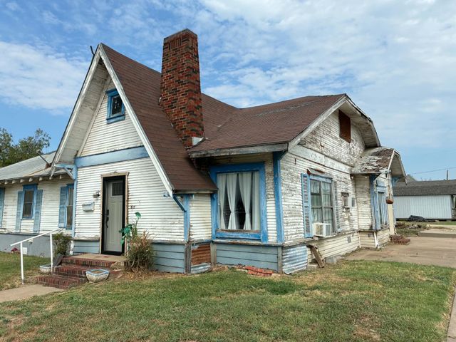 315 Martin Luther King Jr Street, Mineral Wells, TX 76067