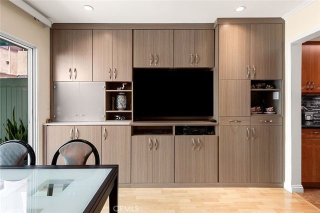 6312 Morse Avenue, North Hollywood, CA 91606