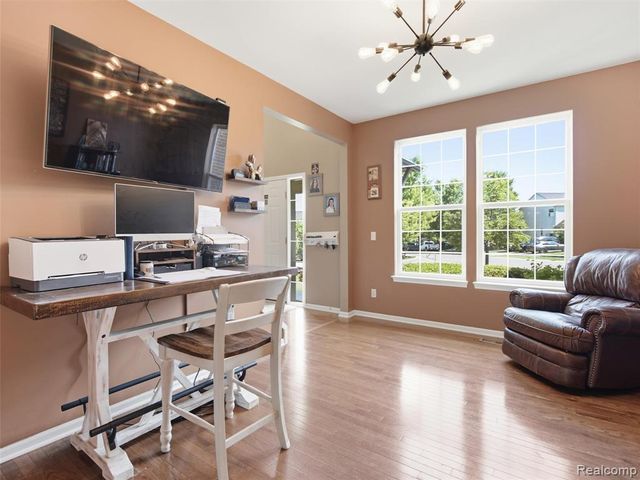 957 River Rock Drive, Holly, MI 48442