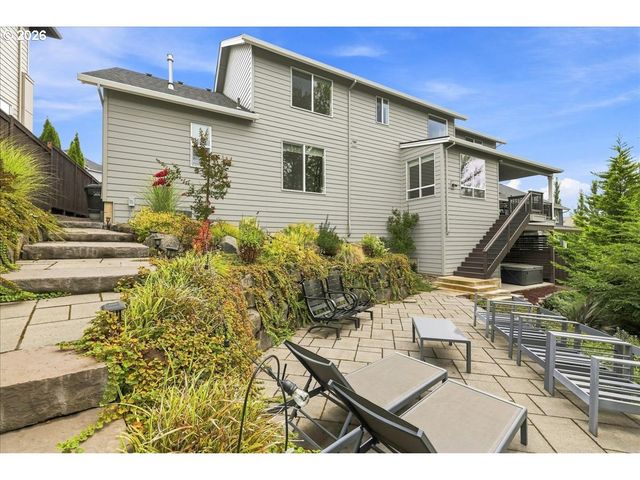 3144 MEADOWLARK Dr, West Linn, OR 97068