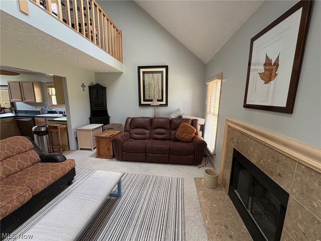 581 Thornberry Lane, Brunswick, OH 44212