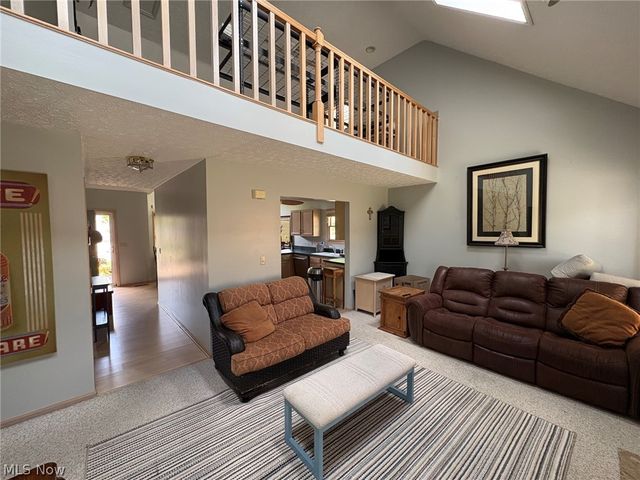 581 Thornberry Lane, Brunswick, OH 44212