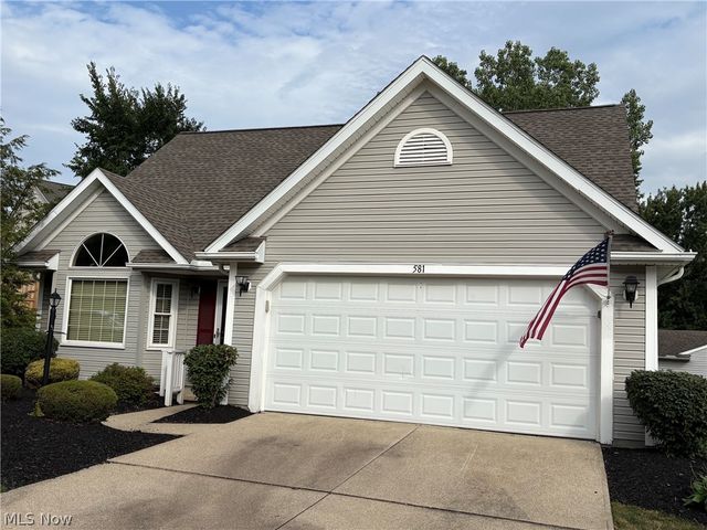 581 Thornberry Lane, Brunswick, OH 44212