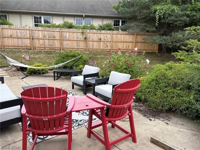 581 Thornberry Lane, Brunswick, OH 44212