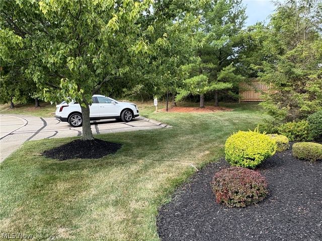 581 Thornberry Lane, Brunswick, OH 44212