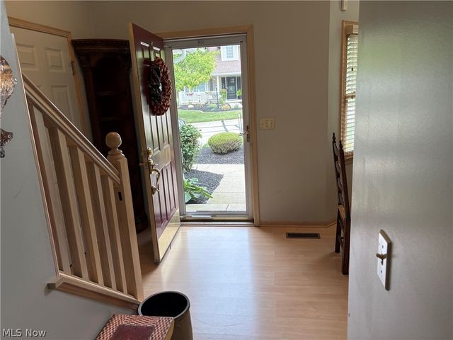 581 Thornberry Lane, Brunswick, OH 44212