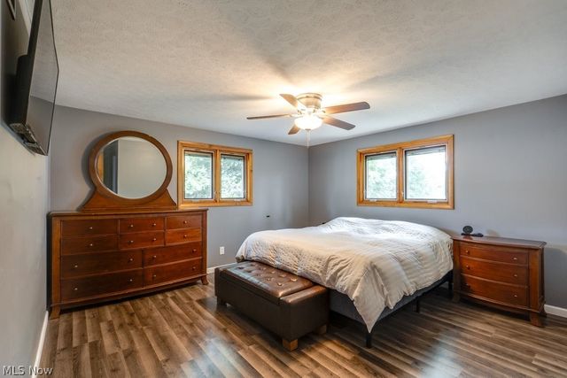 7821 W List Lane, Parma, OH 44130