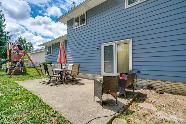 7821 W List Lane, Parma, OH 44130