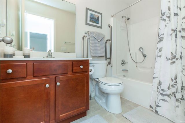 23416 Breezy Willow Trail, South Bend, IN 46628