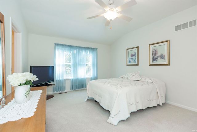 23416 Breezy Willow Trail, South Bend, IN 46628