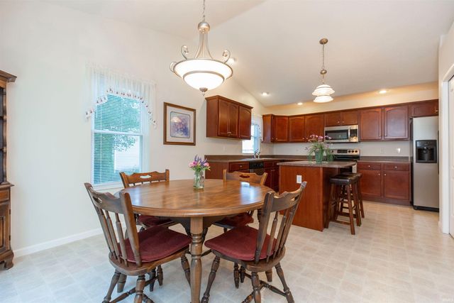 23416 Breezy Willow Trail, South Bend, IN 46628