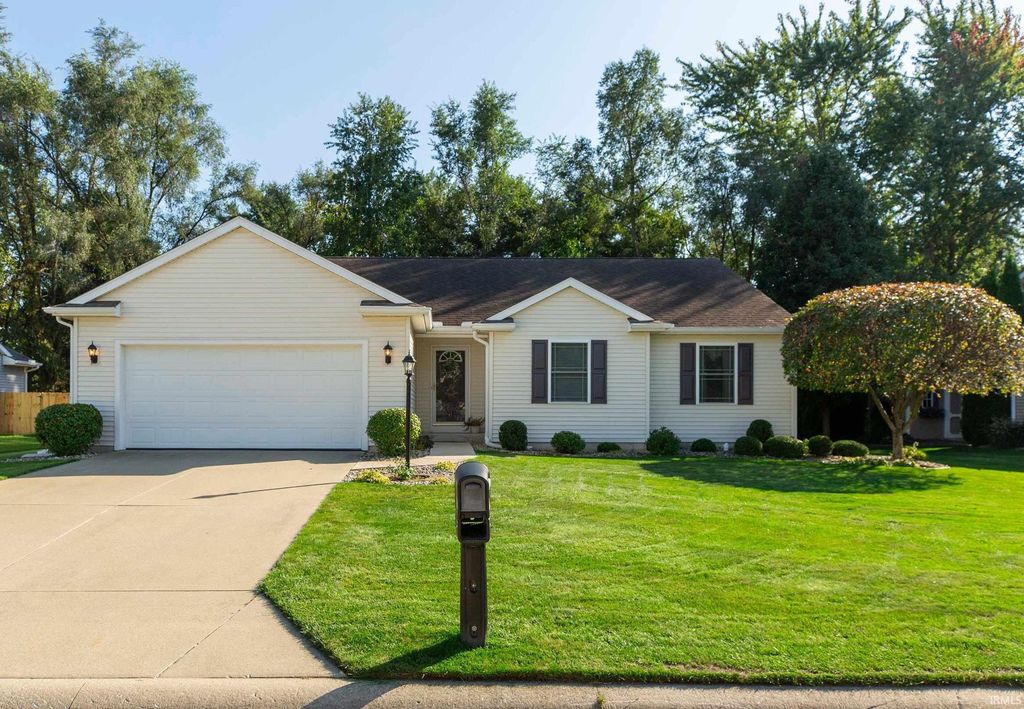 23416 Breezy Willow Trail, South Bend, IN 46628