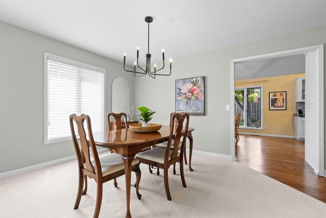 7708 Stonewood Court, Edina, MN 55439