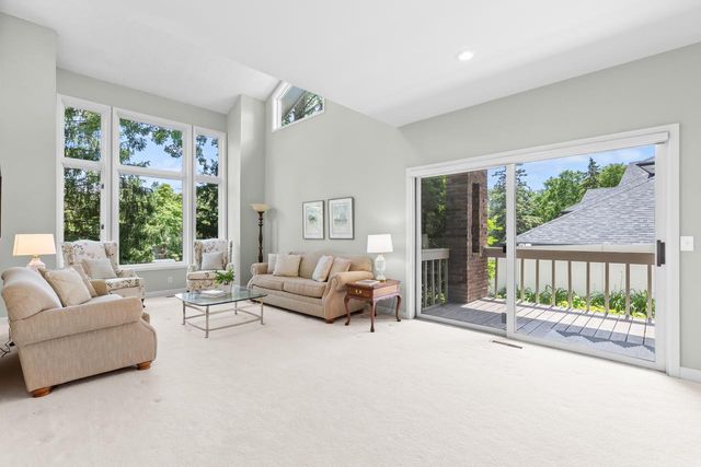 7708 Stonewood Court, Edina, MN 55439