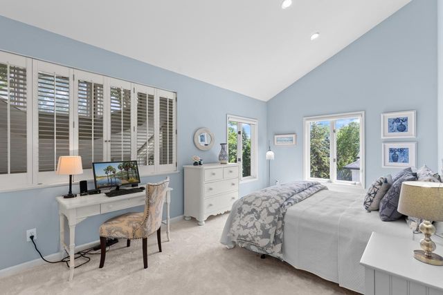 7708 Stonewood Court, Edina, MN 55439