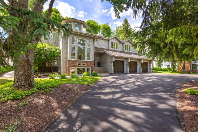 7708 Stonewood Court, Edina, MN 55439