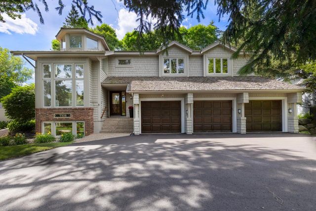 7708 Stonewood Court, Edina, MN 55439