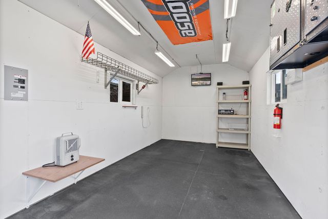 61076 Manhae Loop, Bend, OR 97702