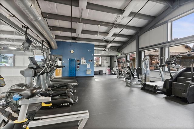 61076 Manhae Loop, Bend, OR 97702