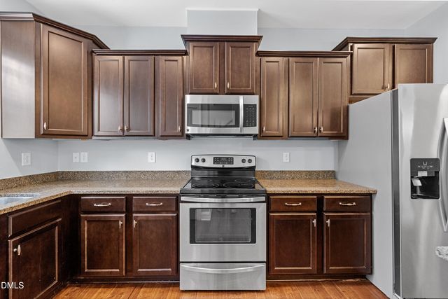 2804 Piedmont River Way, Raleigh, NC 27606