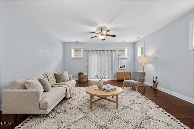 2804 Piedmont River Way, Raleigh, NC 27606