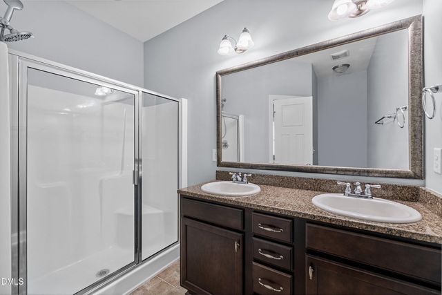 2804 Piedmont River Way, Raleigh, NC 27606