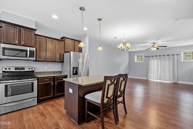 2804 Piedmont River Way, Raleigh, NC 27606