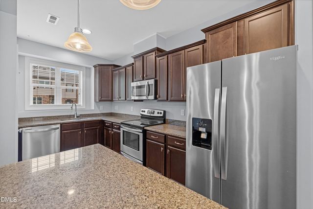 2804 Piedmont River Way, Raleigh, NC 27606