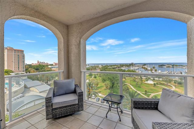 100 BEACH DRIVE NE 702, St Petersburg, FL 33701