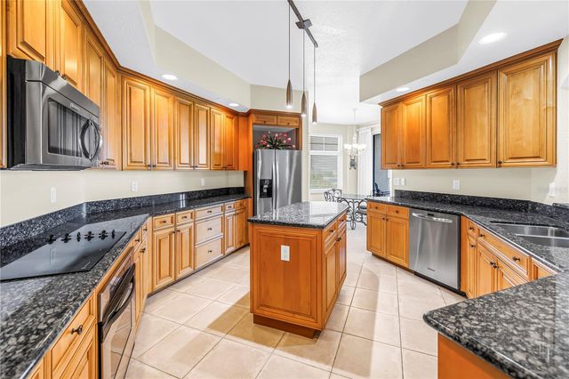100 BEACH DRIVE NE 702, St Petersburg, FL 33701