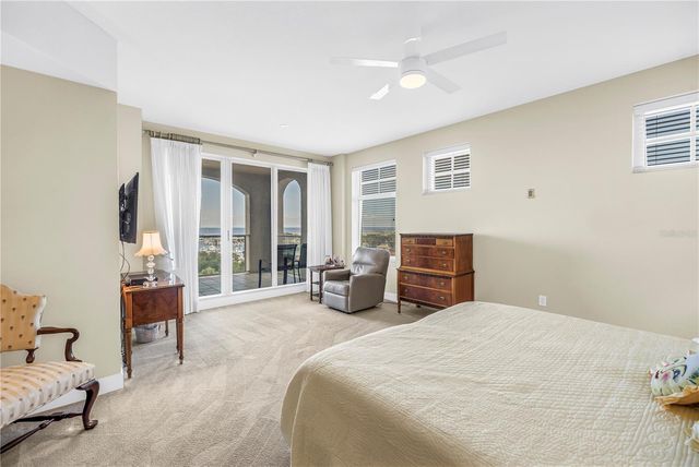 100 BEACH DRIVE NE 702, St Petersburg, FL 33701