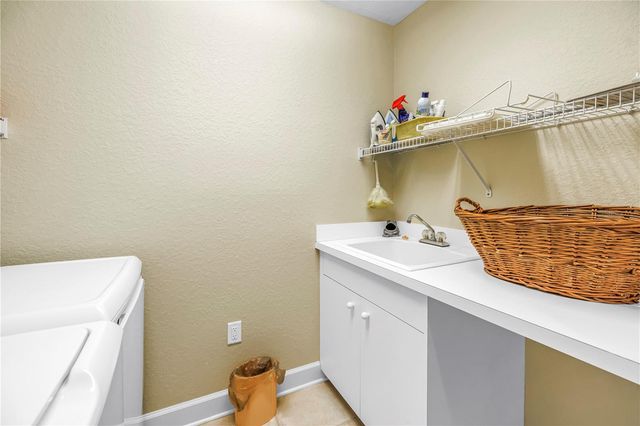 100 BEACH DRIVE NE 702, St Petersburg, FL 33701