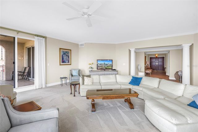 100 BEACH DRIVE NE 702, St Petersburg, FL 33701