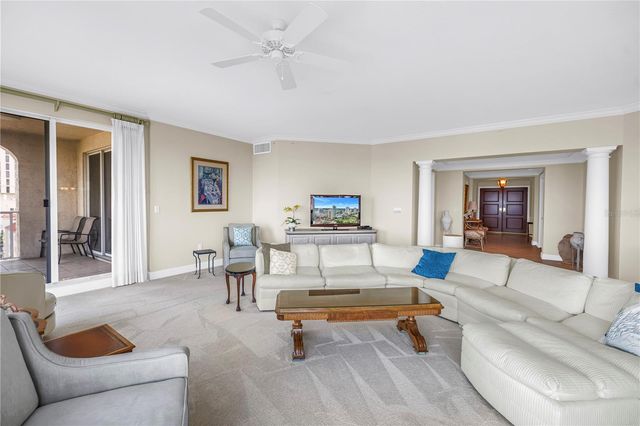 100 BEACH DRIVE NE 702, St Petersburg, FL 33701