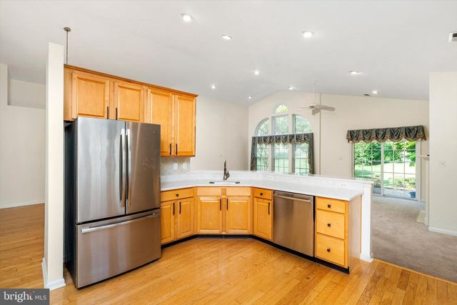 10 POWDERHORN WAY, Allentown, NJ 08501