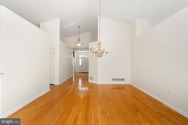 10 POWDERHORN WAY, Allentown, NJ 08501