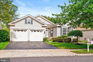 10 POWDERHORN WAY, Allentown, NJ 08501