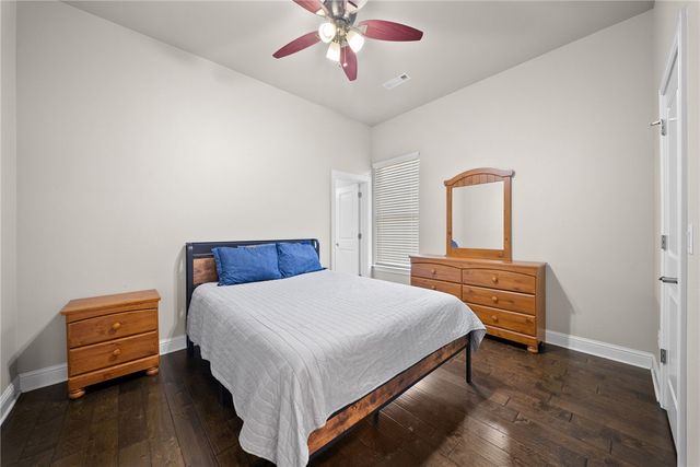 1905 SW Edinburgh Avenue, Bentonville, AR 72713