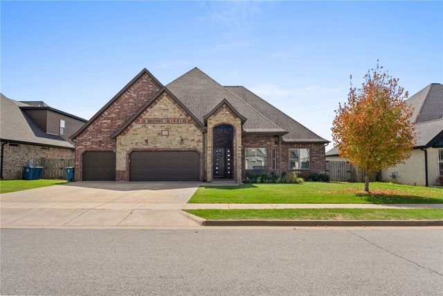 1905 SW Edinburgh Avenue, Bentonville, AR 72713