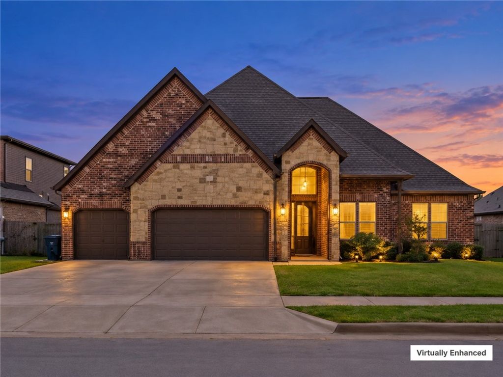1905 SW Edinburgh Avenue, Bentonville, AR 72713
