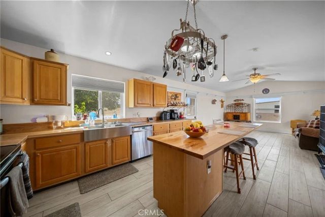 25407 Eaglefall Avenue, Lancaster, CA 93536