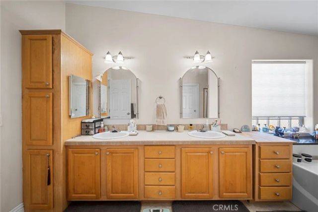 25407 Eaglefall Avenue, Lancaster, CA 93536