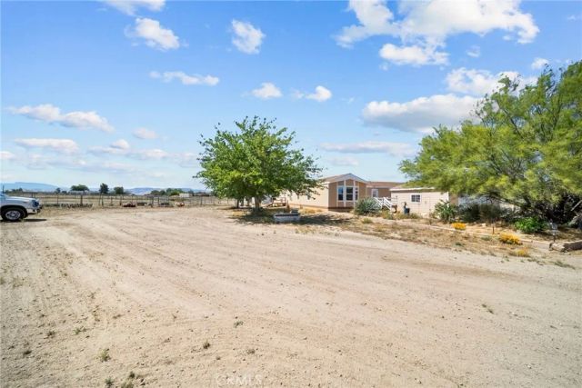 25407 Eaglefall Avenue, Lancaster, CA 93536
