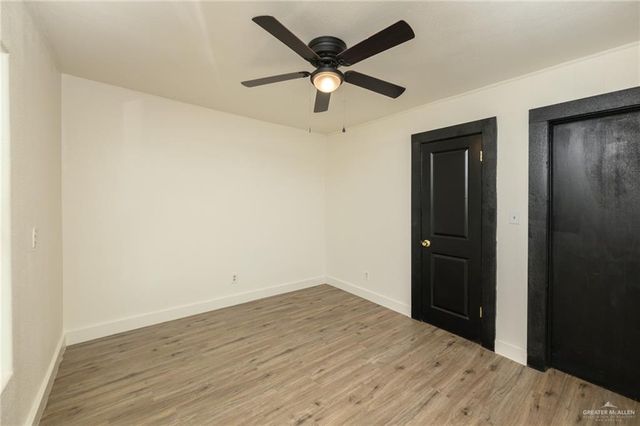 320-322 N 8th Street, Harlingen, TX 78550