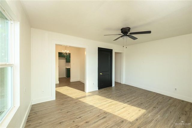 320-322 N 8th Street, Harlingen, TX 78550