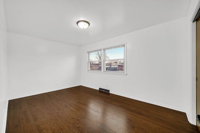 240 Westgate Avenue, Chicago Heights, IL 60411