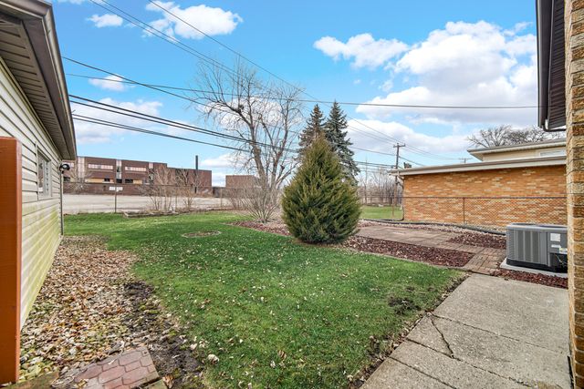 240 Westgate Avenue, Chicago Heights, IL 60411