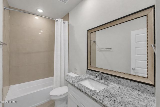 1032 Indigo Sky Street, Horizon City, TX 79928