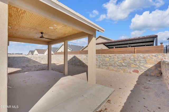 1032 Indigo Sky Street, Horizon City, TX 79928